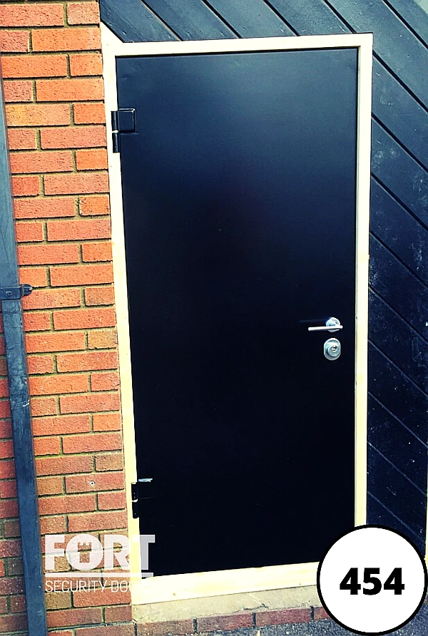 0454 Black Single Fort Security Door With Plain Design